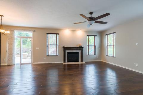 603 Crestview Dr, Lithopolis, OH 43136 photo 5