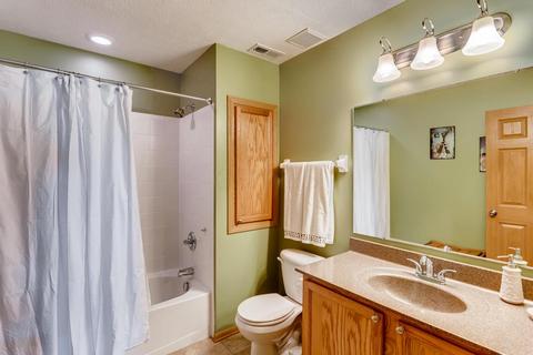7043 Limerick Ln, Powell, OH 43065 photo 18