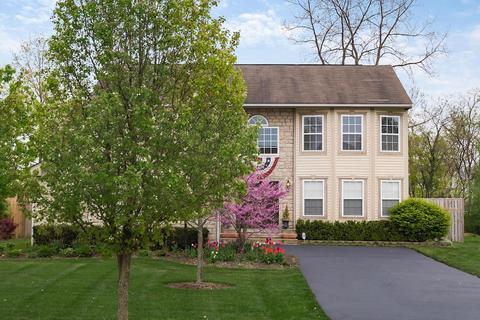 108 Spring Brook Ct, Pataskala, OH 43062 photo 2