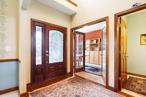 7150 Springview Ln, Dublin, OH 43016 photo 8