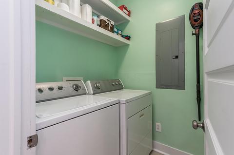 182 E 3rd Ave, Columbus, OH 43201 photo 9