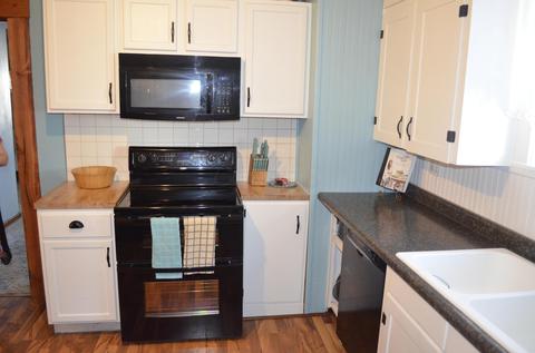 455 E Hunter St, Logan, OH 43138 photo 8