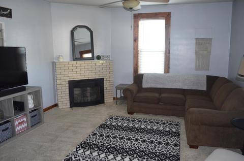 455 E Hunter St, Logan, OH 43138 photo 6