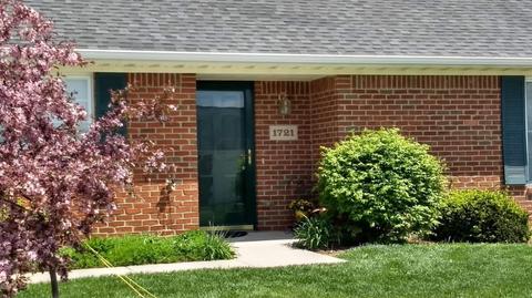 1721 Pinehurst Dr, Springfield, OH 45502 photo 2