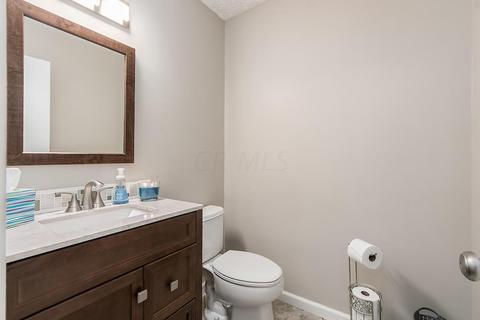 245 Iris Trail Dr, Galloway, OH 43119 photo 13