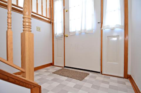 287 E Washington Ave, Marion, OH 43302 photo 2