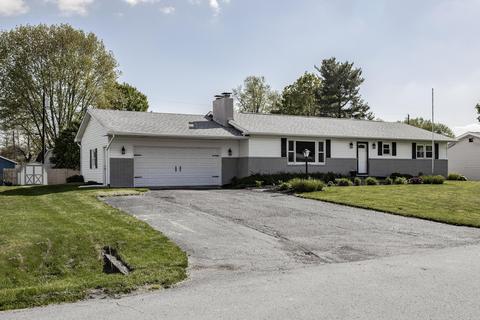 75 Gregory Dr, Newark, OH 43055 photo 1