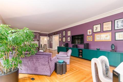 2296 E Broad St, Bexley, OH 43209 photo 14
