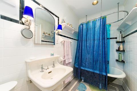 2296 E Broad St, Bexley, OH 43209 photo 56