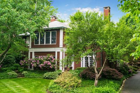 2296 E Broad St, Bexley, OH 43209 photo 2