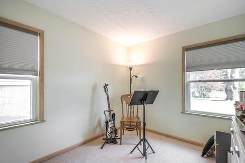 656 E Beaumont Rd, Columbus, OH 43214 photo 13