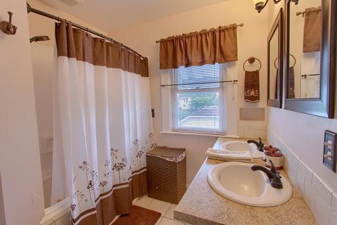 726 E 5th Ave, Lancaster, OH 43130 photo 30