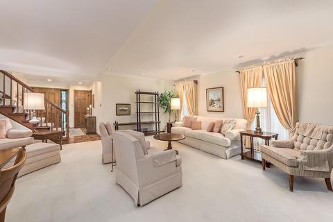 8465 Gullane Ct, Dublin, OH 43017 photo 5