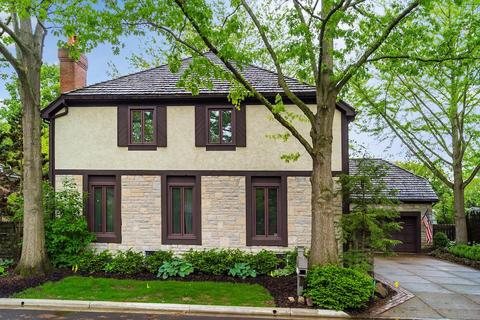 8465 Gullane Ct, Dublin, OH 43017 photo 1