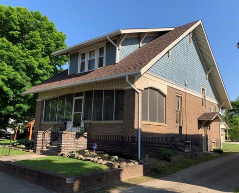 658 E Hunter St, Logan, OH 43138 photo 2