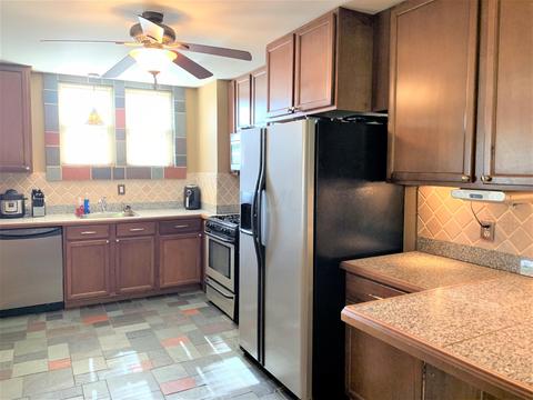 658 E Hunter St, Logan, OH 43138 photo 17