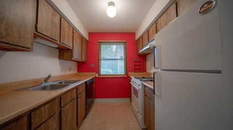 2884 Timber Range Ct, Columbus, OH 43231 photo 8