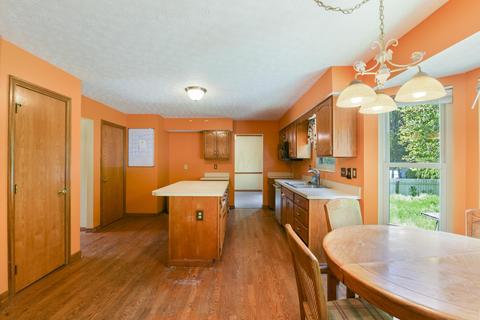 8817 Crampton Dr, Powell, OH 43065 photo 6