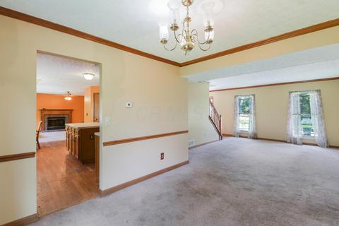8817 Crampton Dr, Powell, OH 43065 photo 4