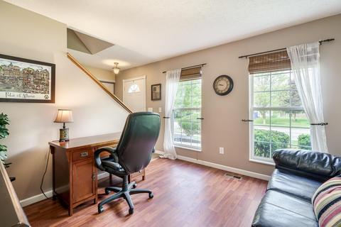 818 Buehler Dr, Delaware, OH 43015 photo 3