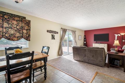 818 Buehler Dr, Delaware, OH 43015 photo 5