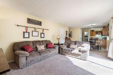 818 Buehler Dr, Delaware, OH 43015 photo 8