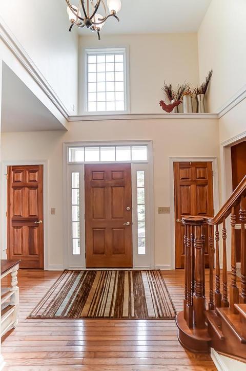 7814 Soft Rush Dr, Westerville, OH 43082 photo 3