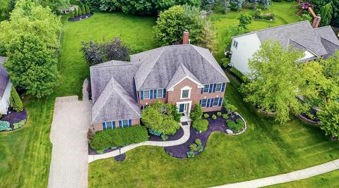 7814 Soft Rush Dr, Westerville, OH 43082 photo 1