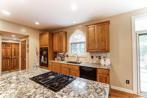 7814 Soft Rush Dr, Westerville, OH 43082 photo 8