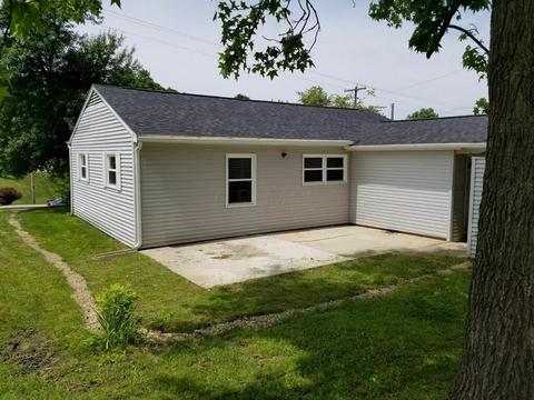 910 Walhonding Ave, Logan, OH 43138 photo 5