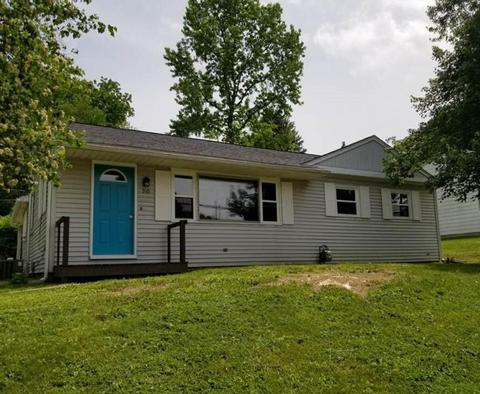 910 Walhonding Ave, Logan, OH 43138 photo 3