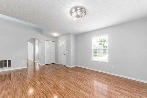 283 Haystack Ave, Pataskala, OH 43062 photo 6