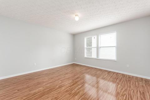 283 Haystack Ave, Pataskala, OH 43062 photo 8