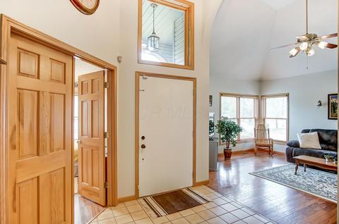 352 Chatham Rd, Circleville, OH 43113 photo 5