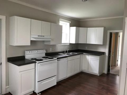 738 E Wheeling St, Lancaster, OH 43130 photo 4