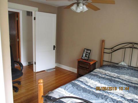 152 E Pacemont Rd, Columbus, OH 43202 photo 21