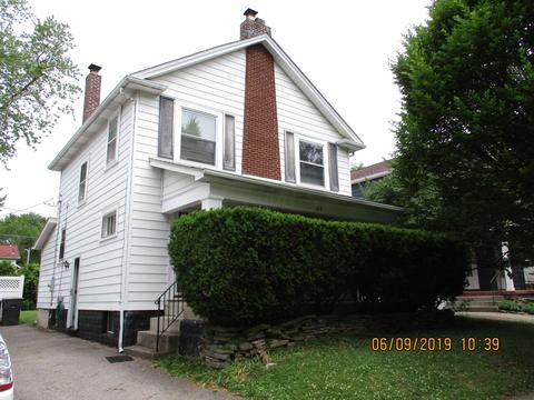 152 E Pacemont Rd, Columbus, OH 43202 photo 1
