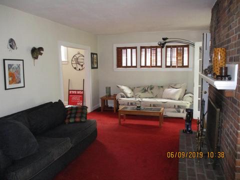 152 E Pacemont Rd, Columbus, OH 43202 photo 4