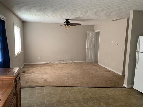 1137 E Walnut St, Lancaster, OH 43130 photo 2