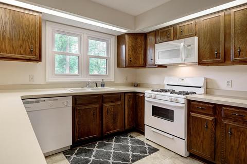 5545 Classics Ct, Dublin, OH 43017 photo 9