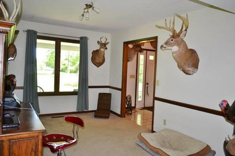 6053 Troy Rd, Springfield, OH 45502 photo 11