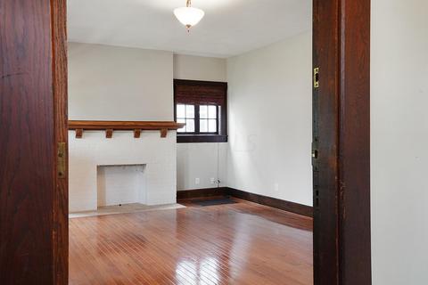 53 E Como Ave, Columbus, OH 43202 photo 12