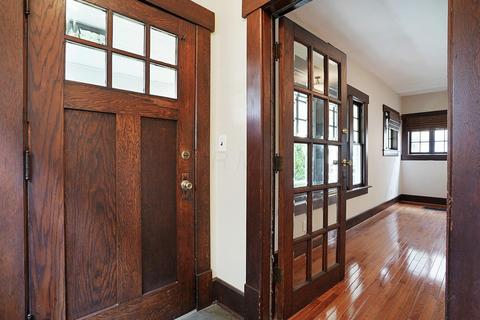 53 E Como Ave, Columbus, OH 43202 photo 14