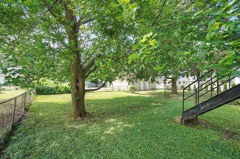 53 E Como Ave, Columbus, OH 43202 photo 8