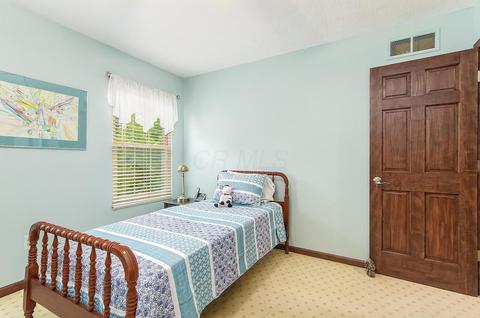 3712 Carnforth Dr, Columbus, OH 43221 photo 24