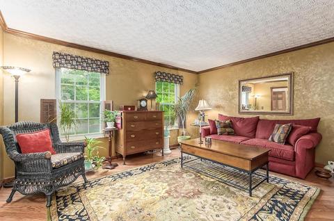 3712 Carnforth Dr, Columbus, OH 43221 photo 6