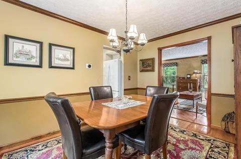 3712 Carnforth Dr, Columbus, OH 43221 photo 9
