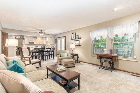 3712 Carnforth Dr, Columbus, OH 43221 photo 16