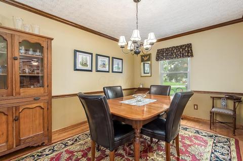 3712 Carnforth Dr, Columbus, OH 43221 photo 8