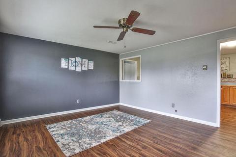 390 Apache Dr, Circleville, OH 43113 photo 7